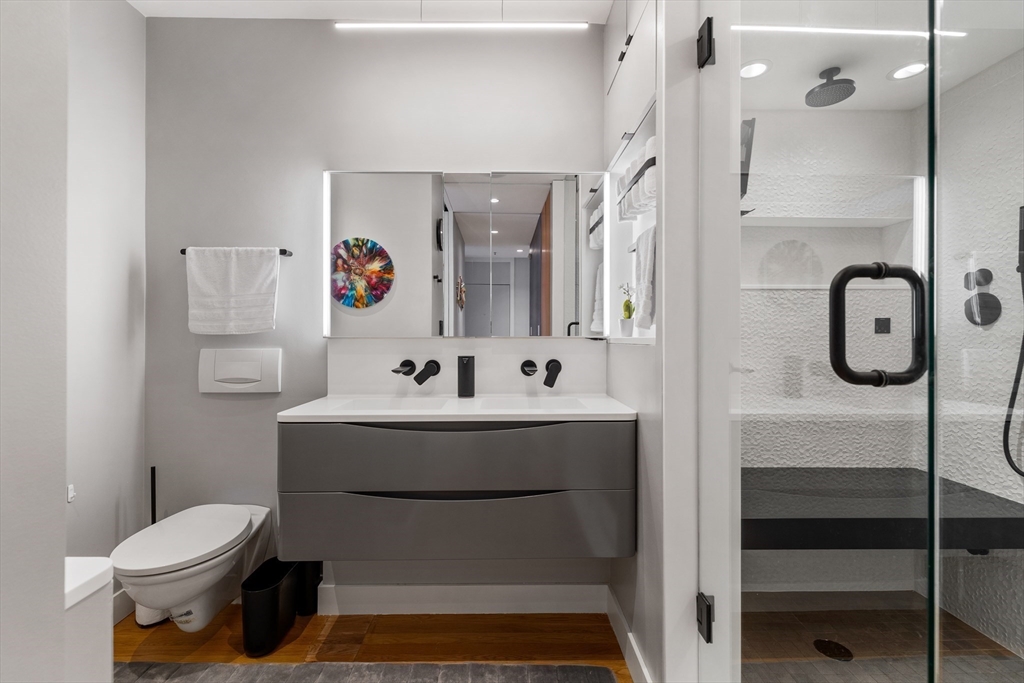 90 Broadway St. # 5D