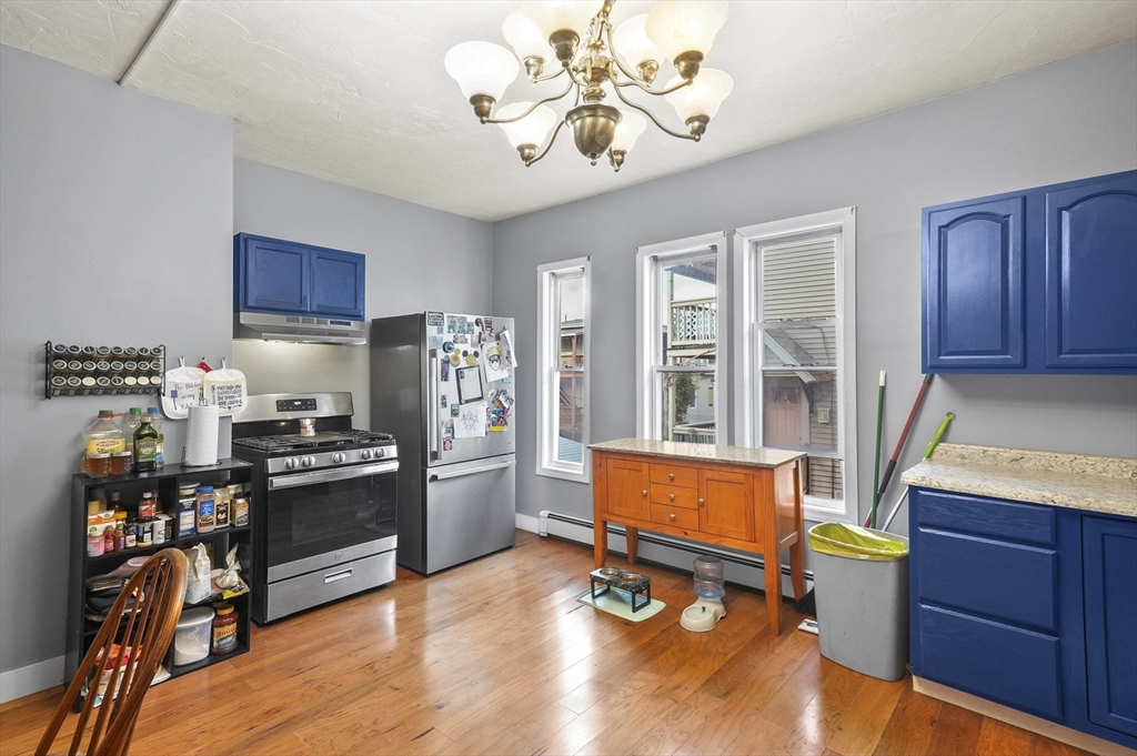 22 Hollywood St # 1 Unit: 22-1