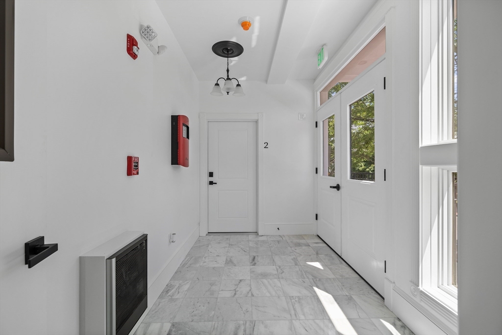 100 White St # 4