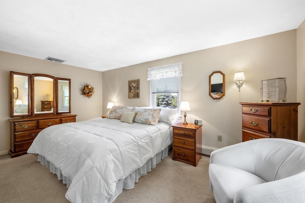 14 Rockdale Ave
