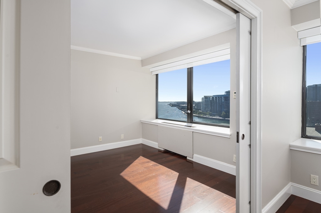 85 East India Row # 15E
