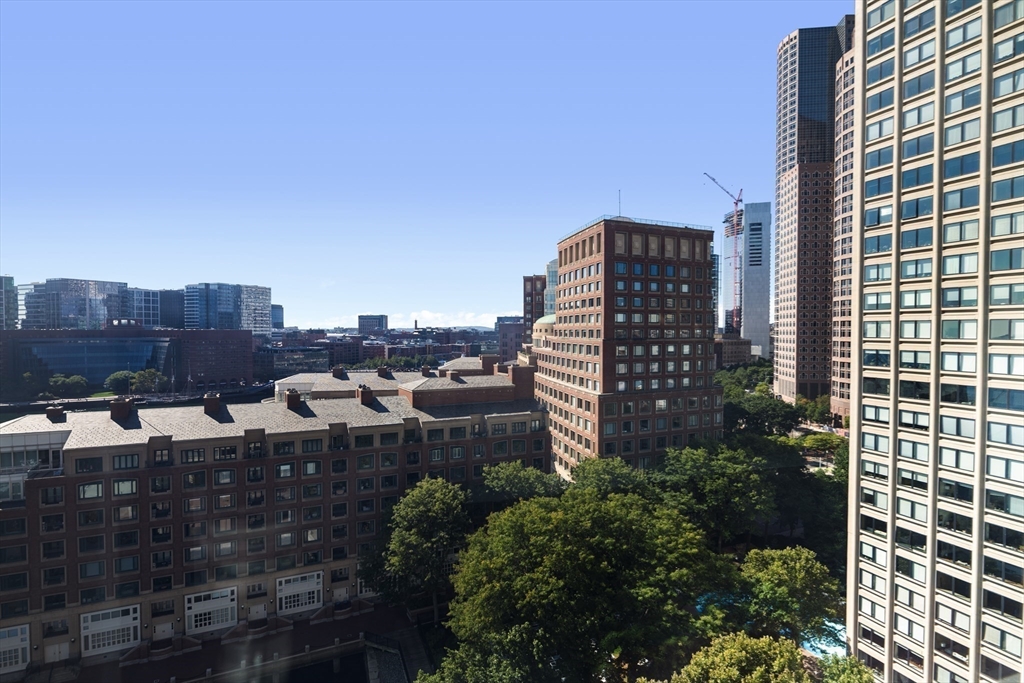85 East India Row # 15E