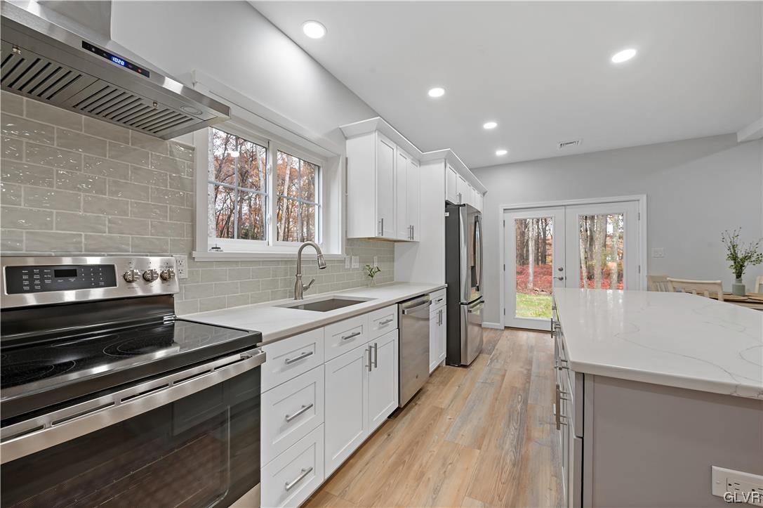 25 Oak Lane West