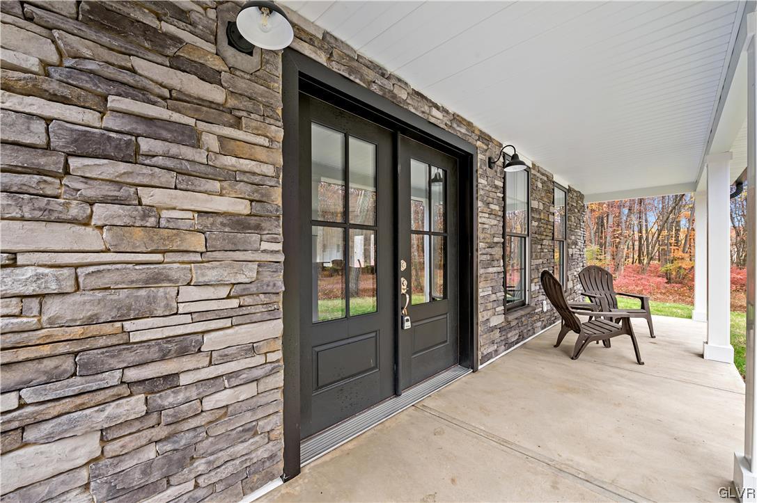 25 Oak Lane West