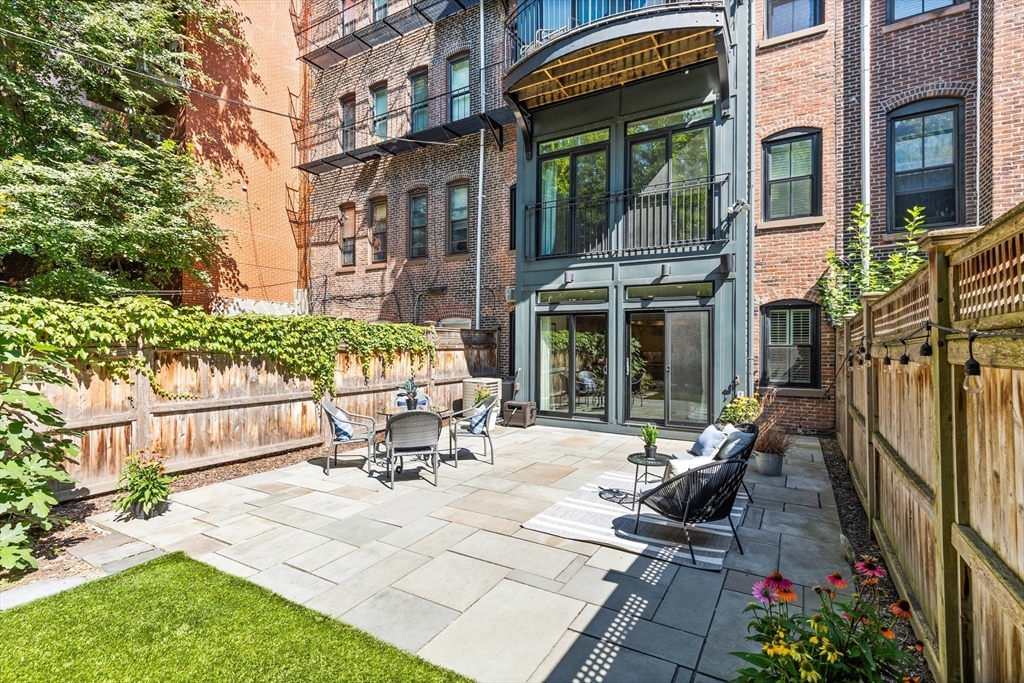 86 Berkeley St # 1