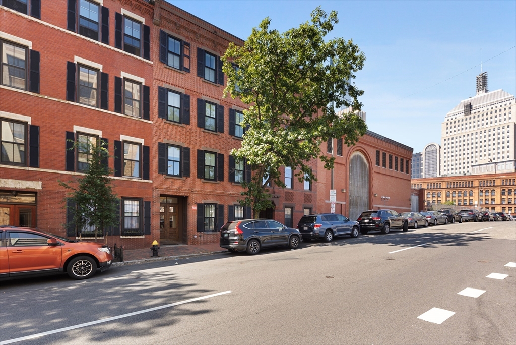 86 Berkeley St # 1