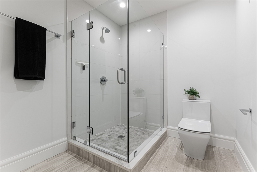86 Berkeley St # 1