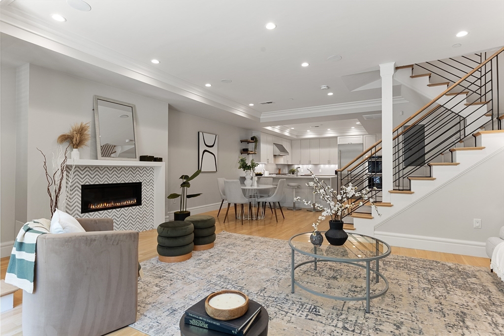 86 Berkeley St # 1