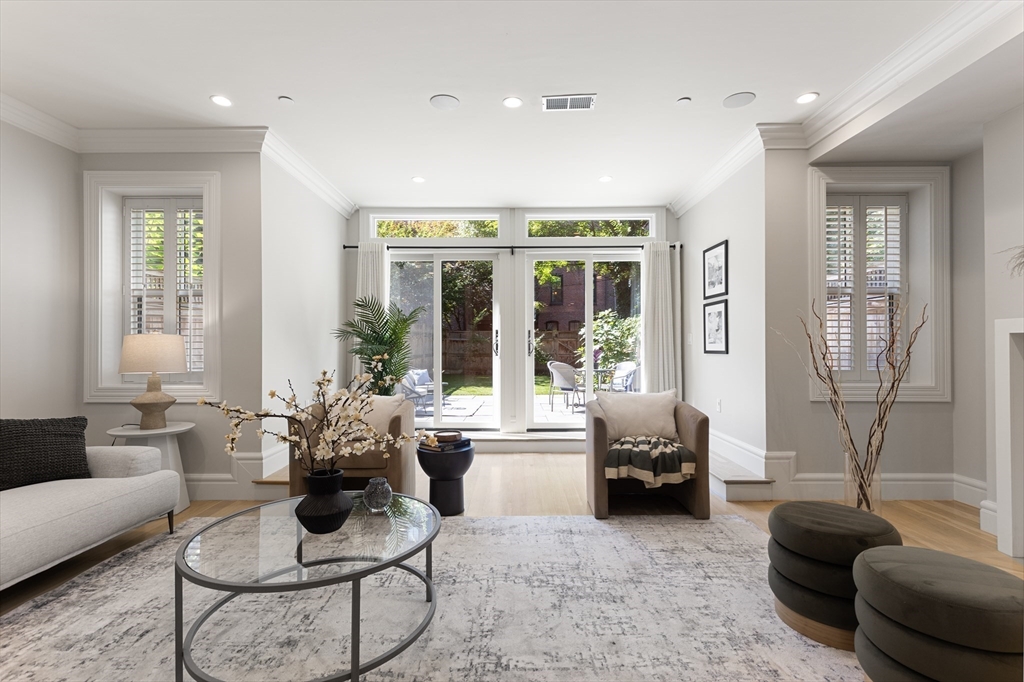 86 Berkeley St # 1