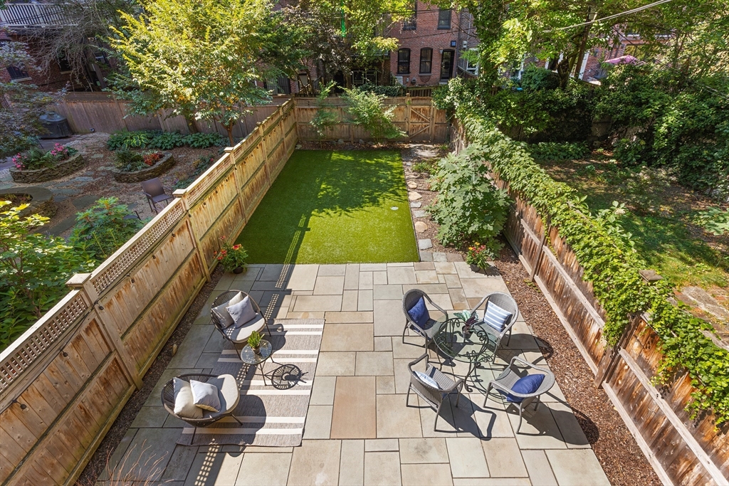 86 Berkeley St # 1