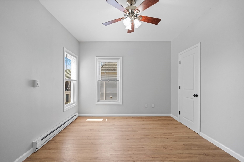 34 White St