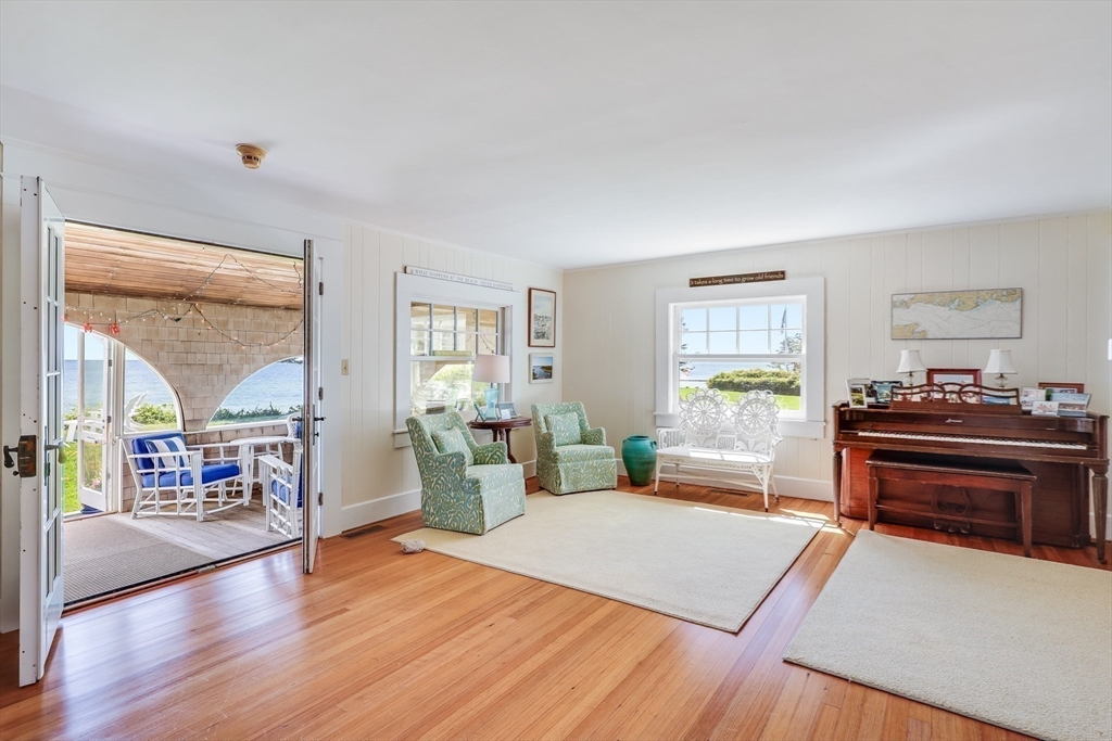 265 Sea View Avenue