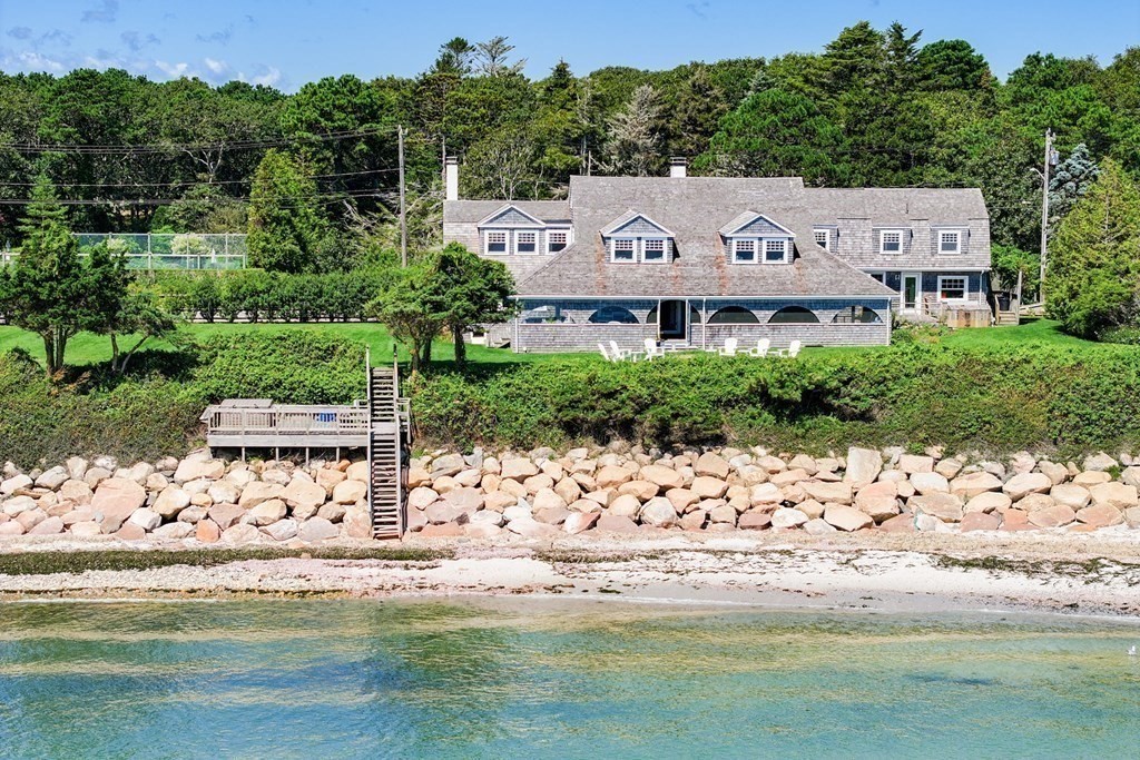 265 Sea View Avenue