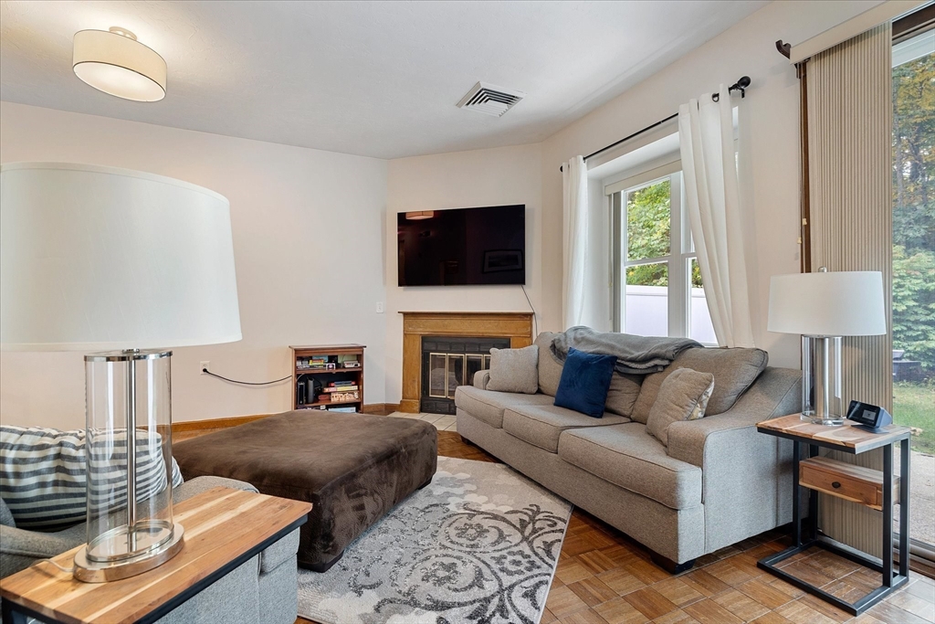 22 Thayer Pond Dr # 2