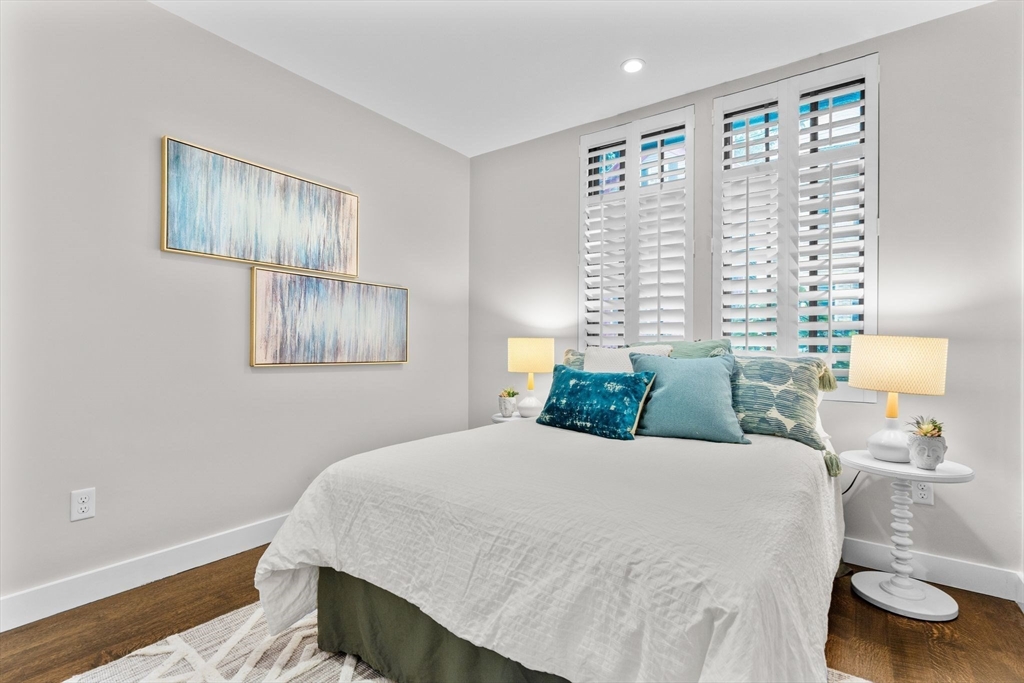 34 Chestnut Ave # 101