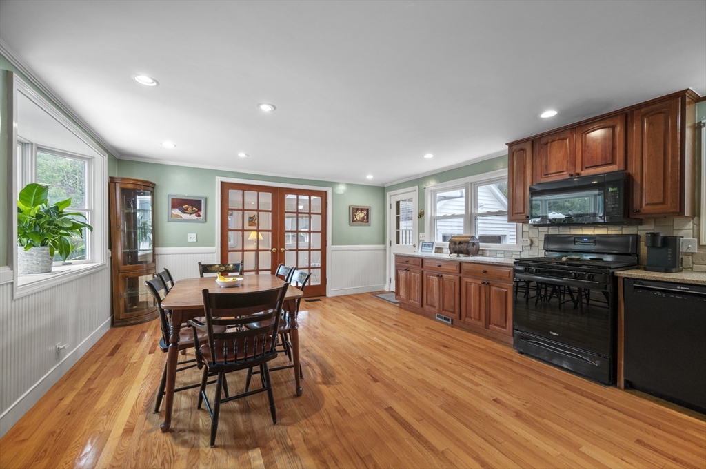 14 Arnold Rd