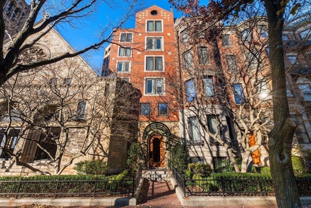492 Beacon # 76