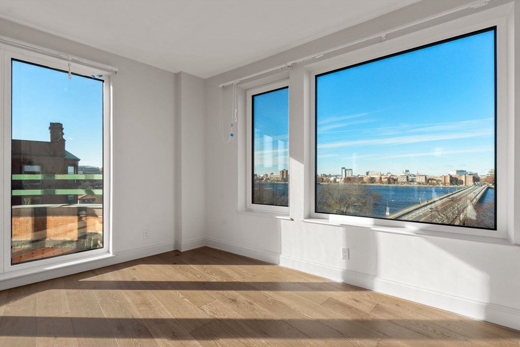 492 Beacon # 76