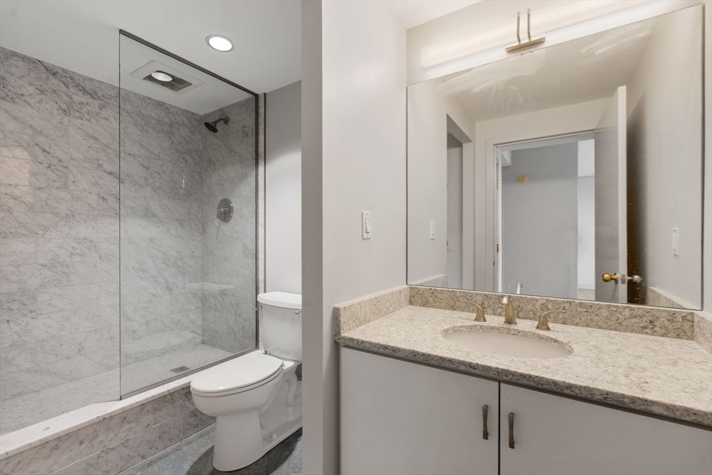492 Beacon # 76