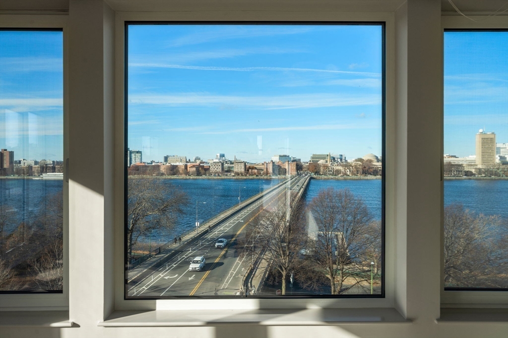 492 Beacon # 76