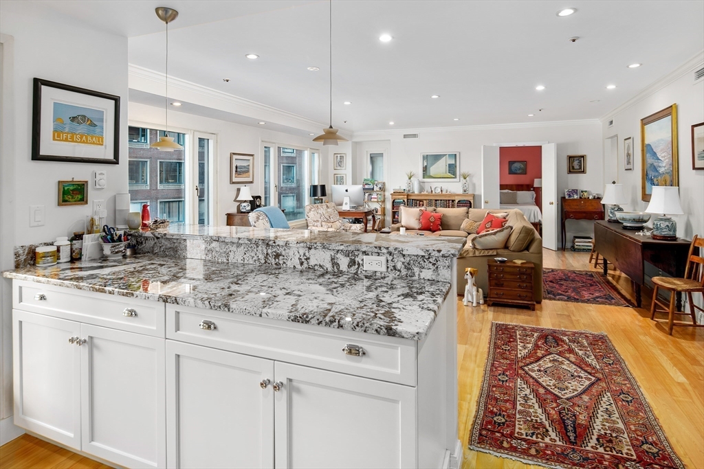 20 Rowes Wharf # 406