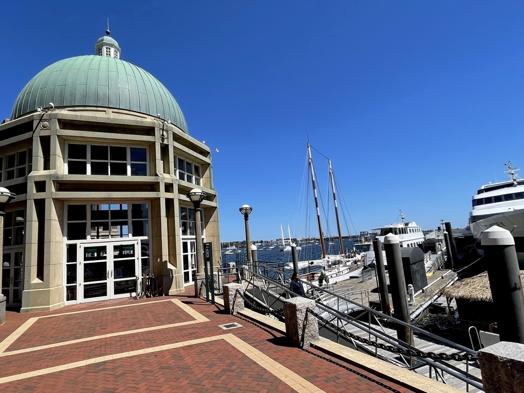 20 Rowes Wharf # 406