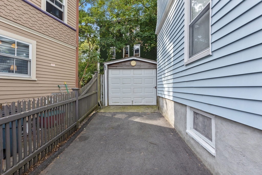 66 Round Hill St.