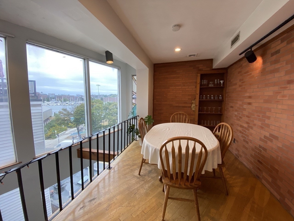 103 Charter St # 3