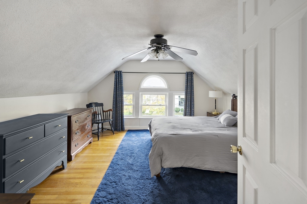227 Nesmith Unit: E
