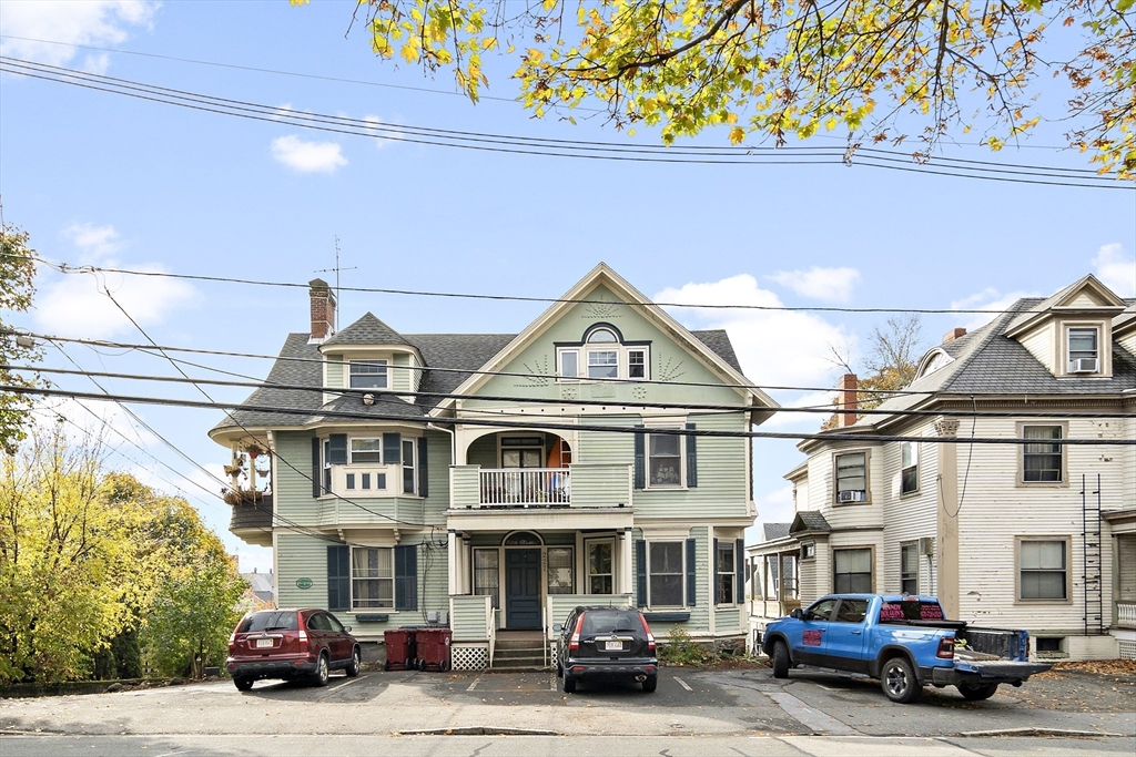 227 Nesmith Unit: E