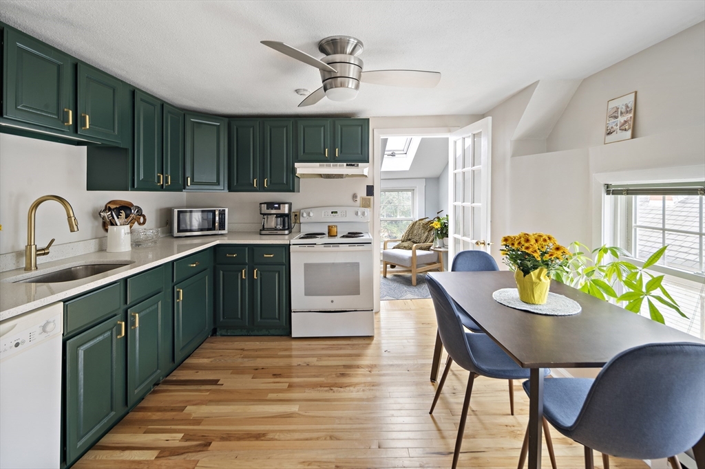 227 Nesmith Unit: E