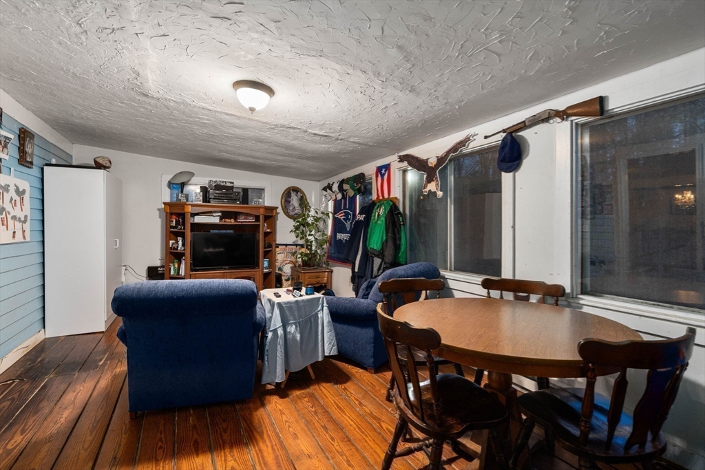 74 Durfee St