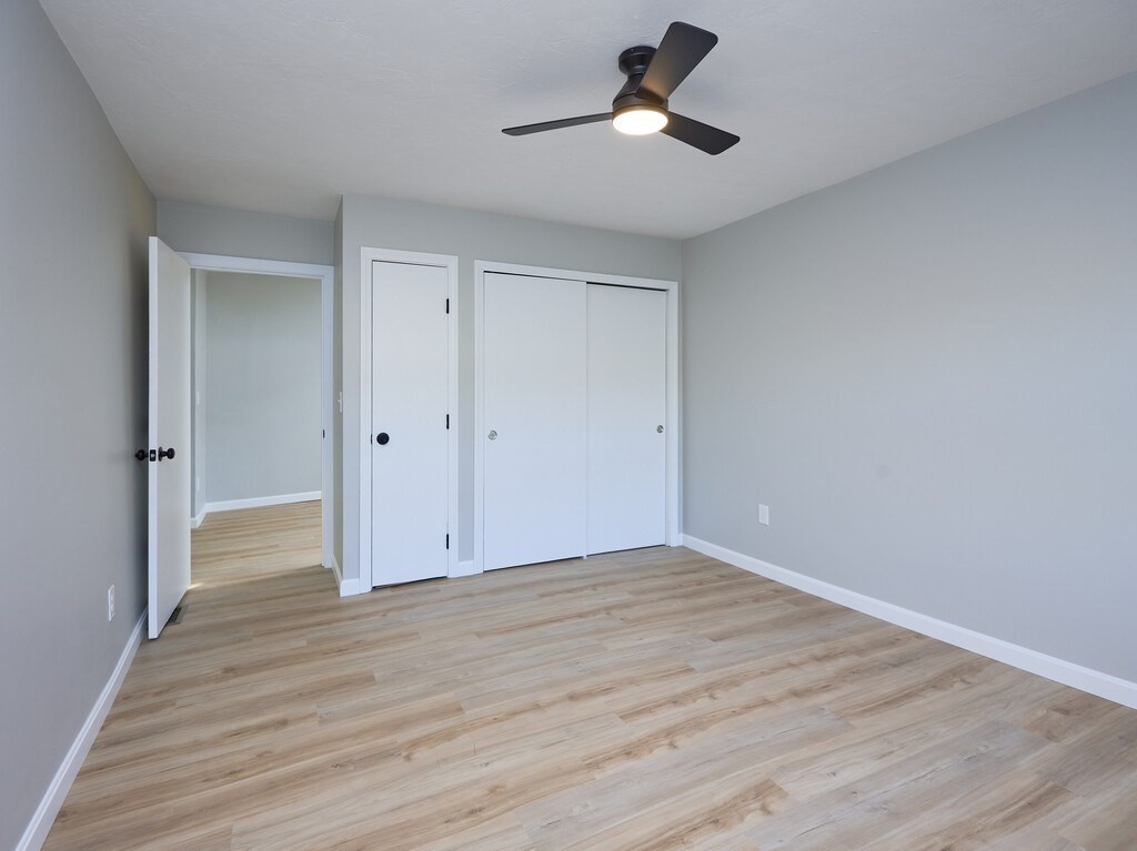 10 Ackerman Rd