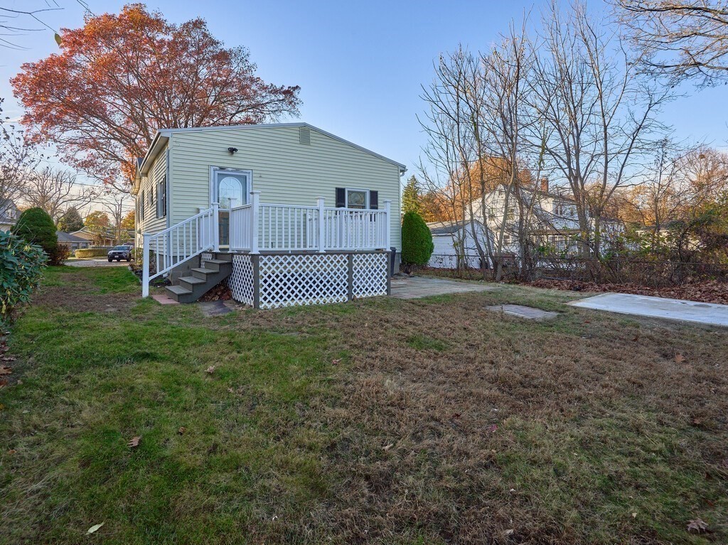 10 Ackerman Rd