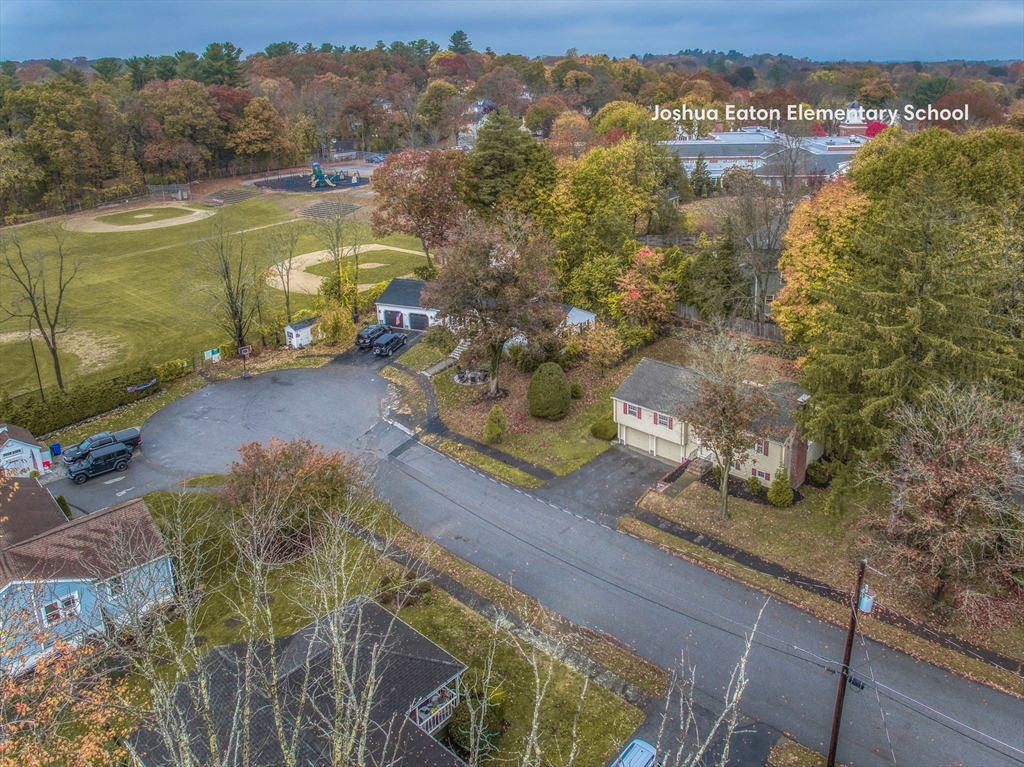 17 Cherry Lane Dr