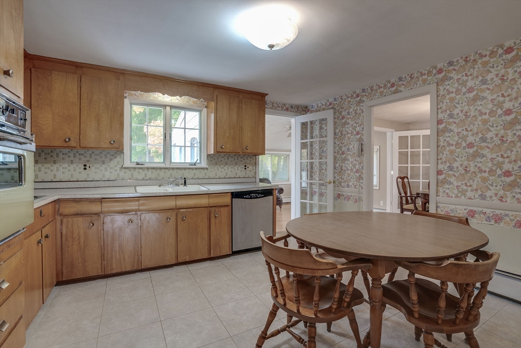 17 Cherry Lane Dr