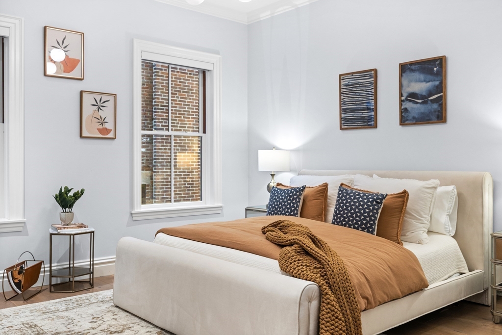 32 Derne St # 2C