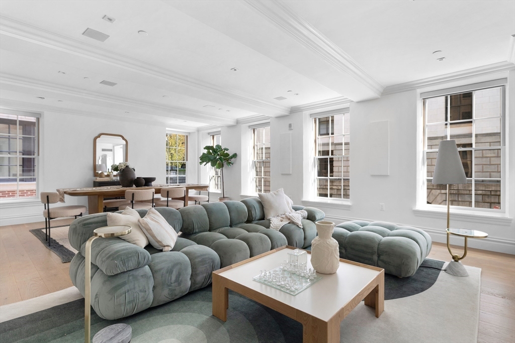 32 Derne St # 2C