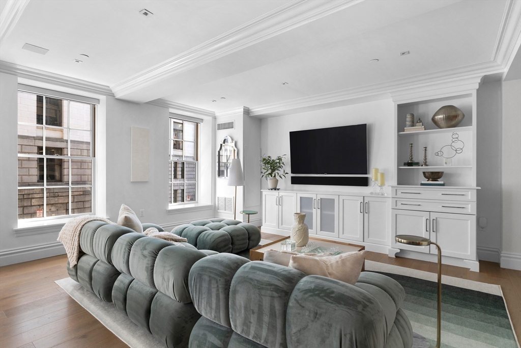 32 Derne St # 2C