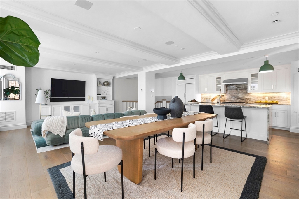 32 Derne St # 2C
