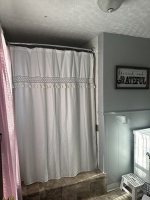 37 Crystal St