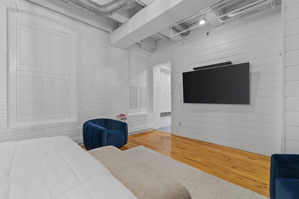 111 Beach Street # 2H