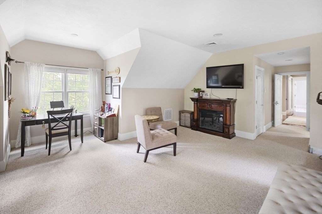 63 Ring Rd