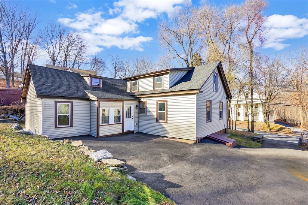 73 Maple St