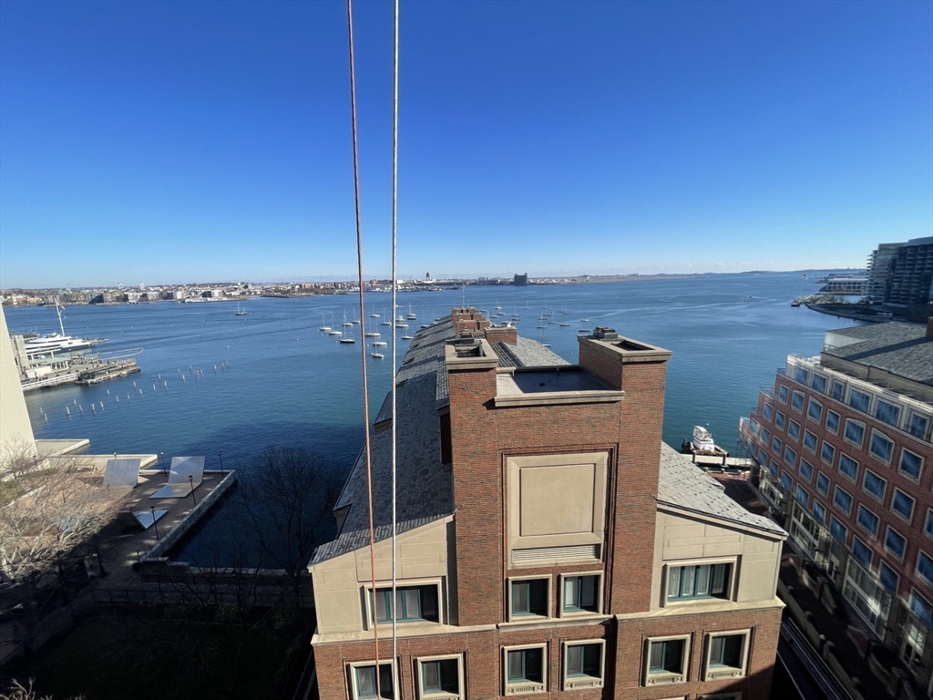 10 Rowes Wharf # 1002