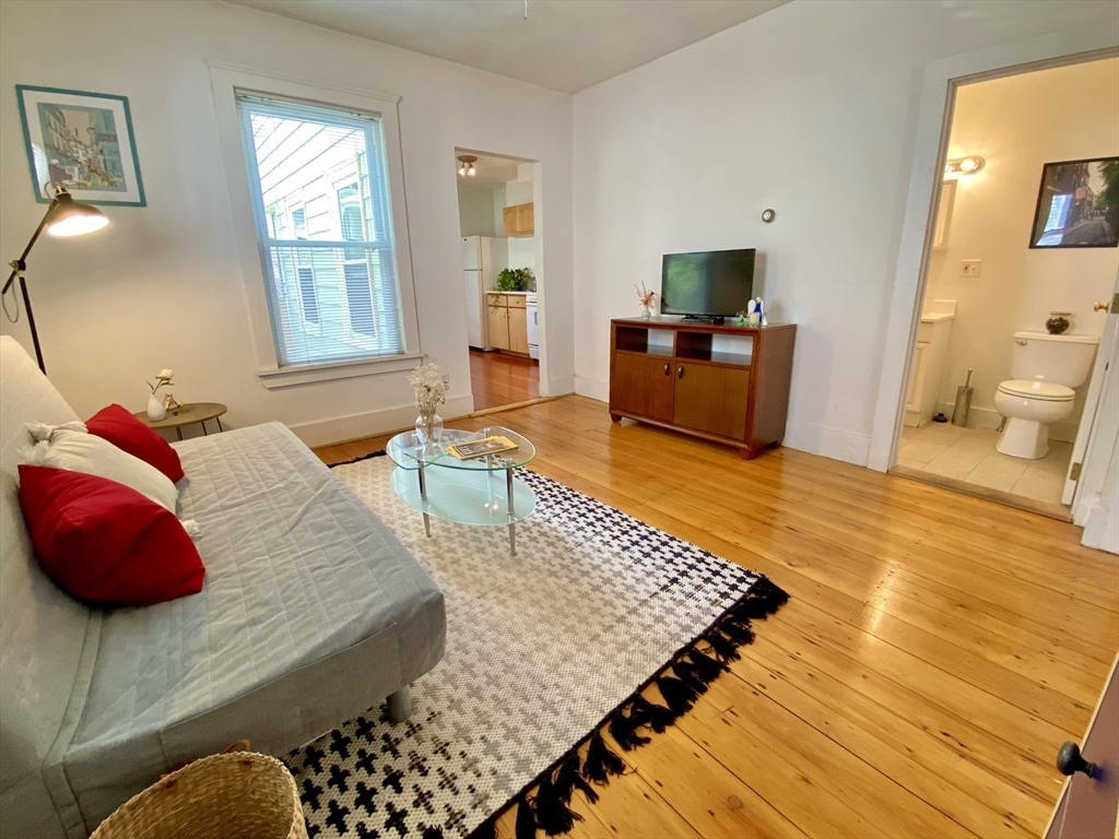 30 Fairmont Ave # 1
