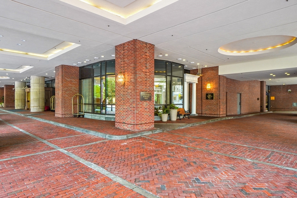 220 Boylston St # 1120