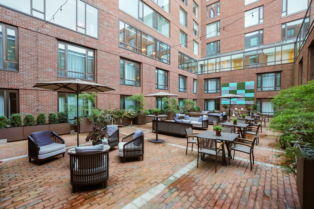220 Boylston St # 1120