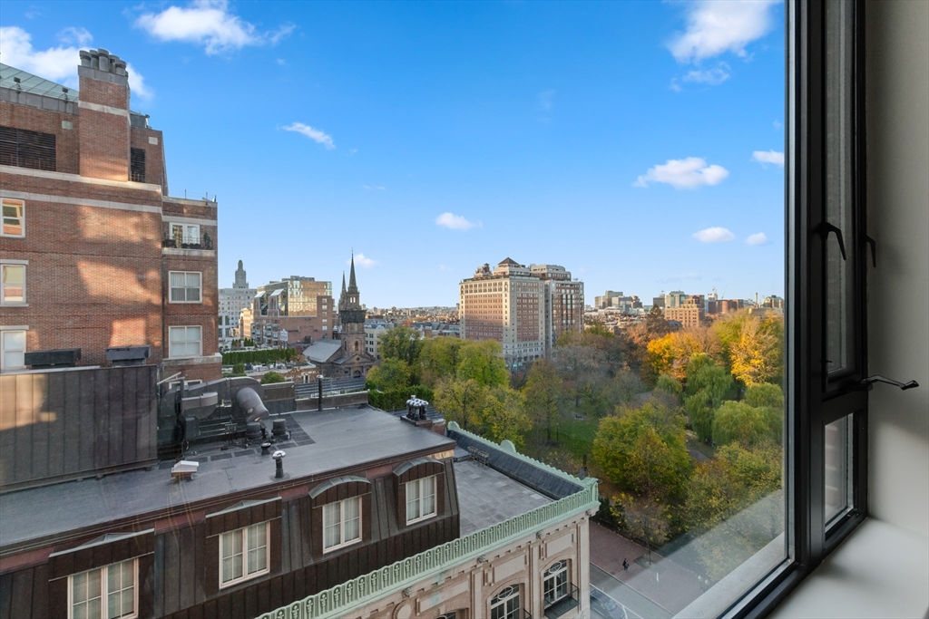 220 Boylston St # 1120