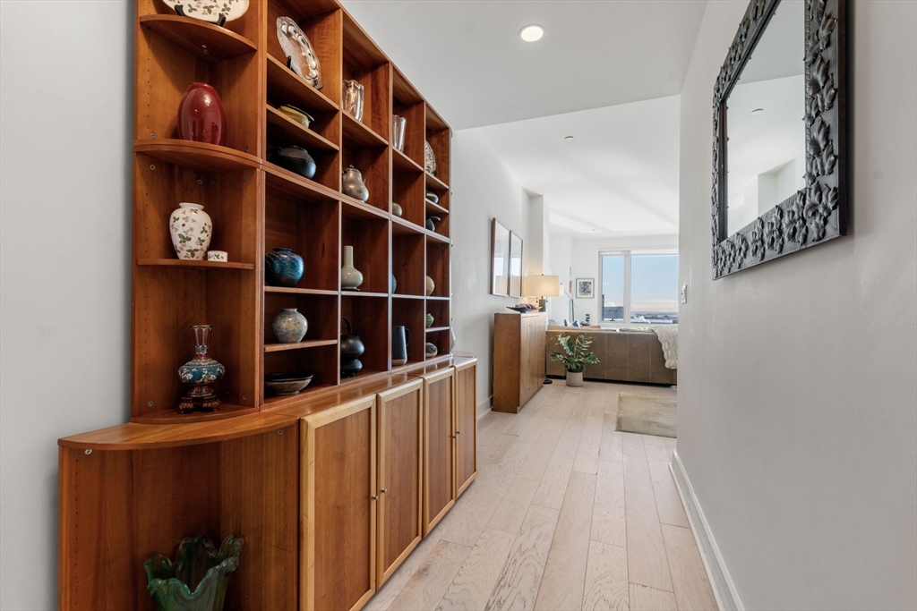500 Atlantic Avenue # 16L